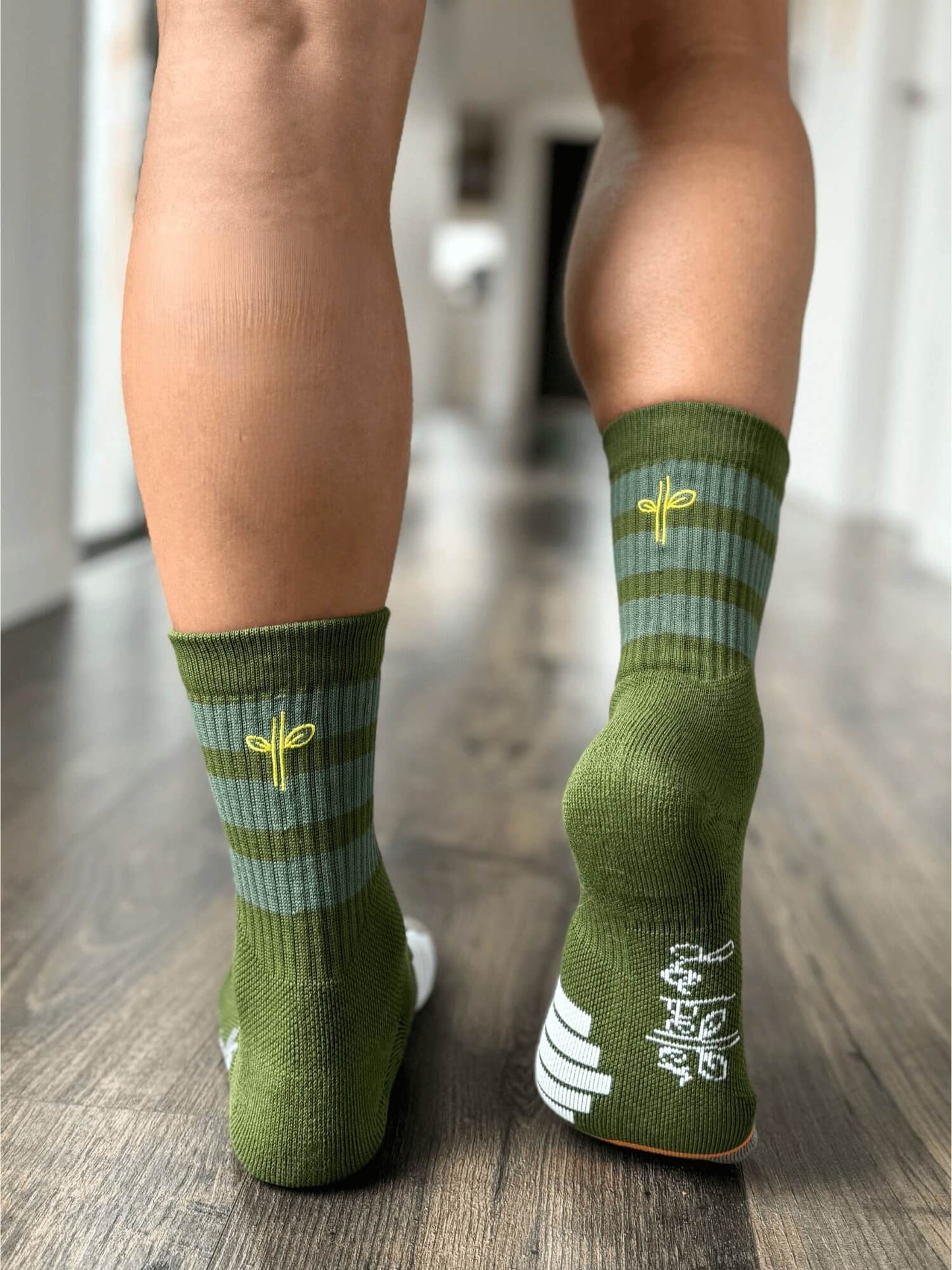 Organic Cotton Luxe Crew Sock - Forest - Do Better Colab